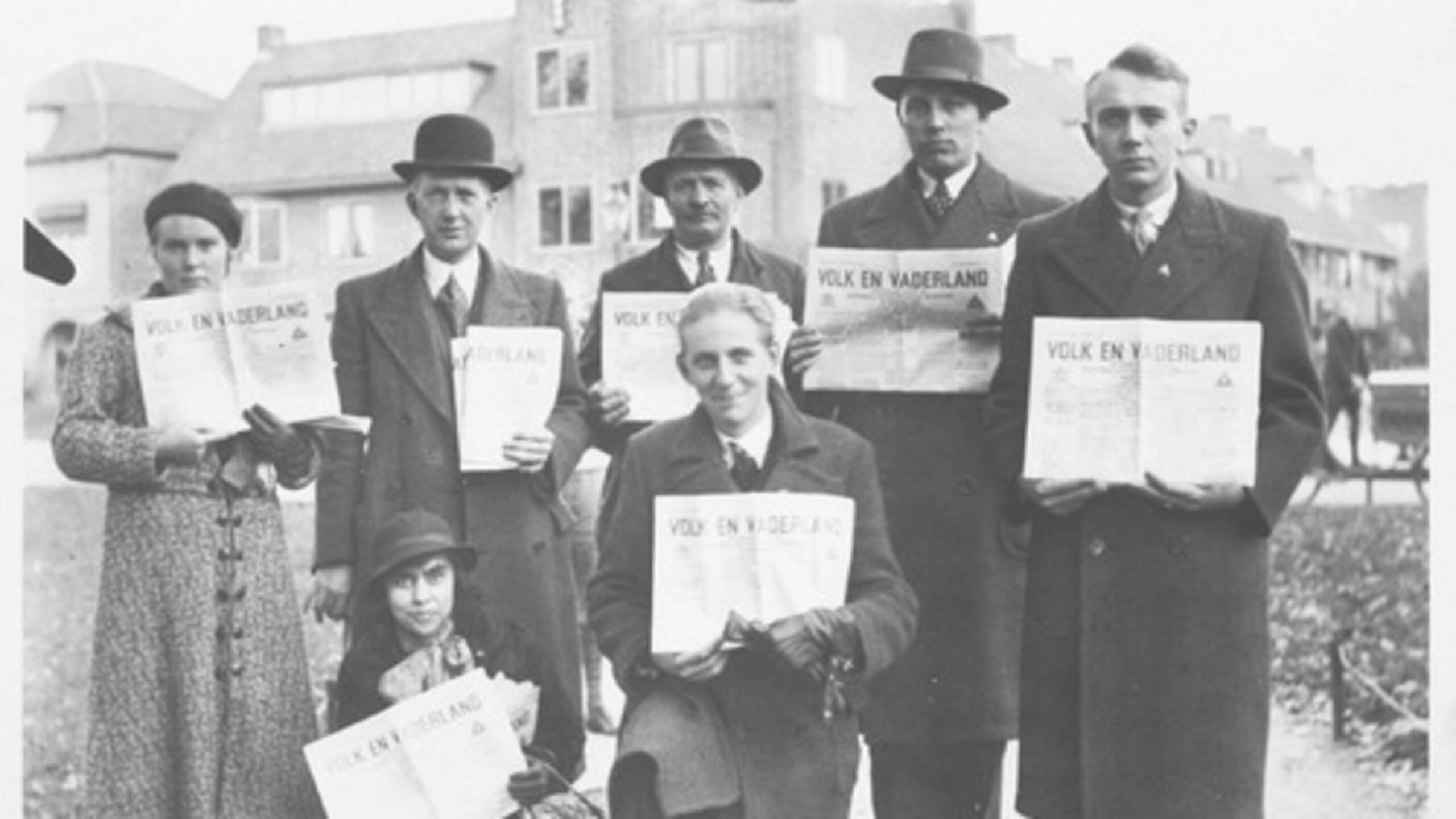 het bevrijdingsjaar | NSB-Fotograaf Cino opgepakt | NOS