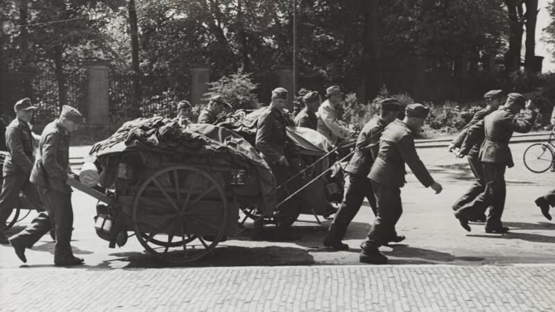 het bevrijdingsjaar | Ophef: Nederlands voedsel naar Duitsland?! | NOS