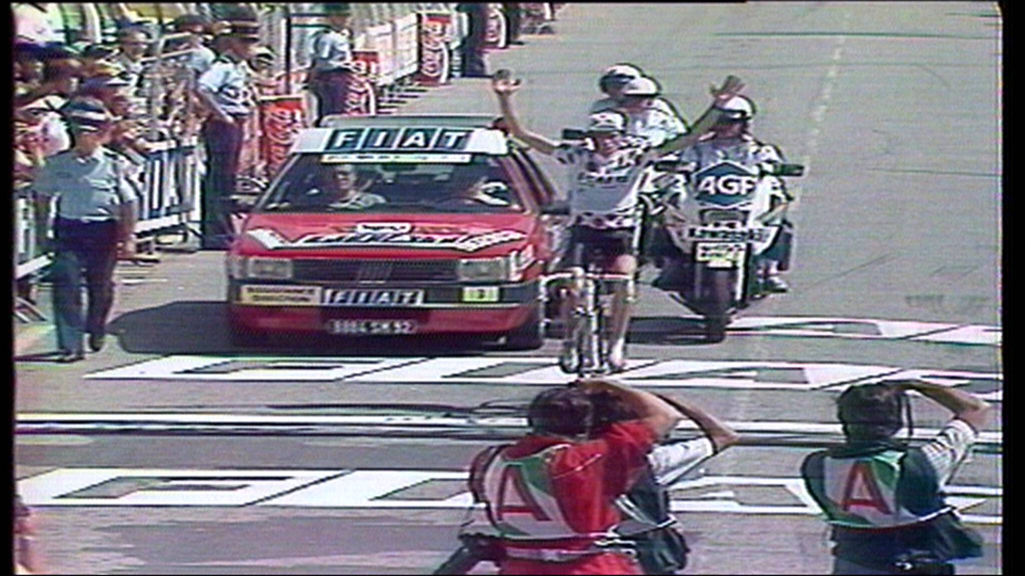 Tour de France 1989 Theunisse bekroont monstersolo op Alpe d'Huez NOS