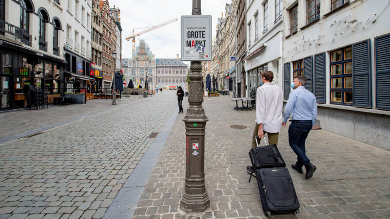 Avondklok in Antwerpen • Spaanse premier noemt Britse quarantaineregel onterecht | NOS
