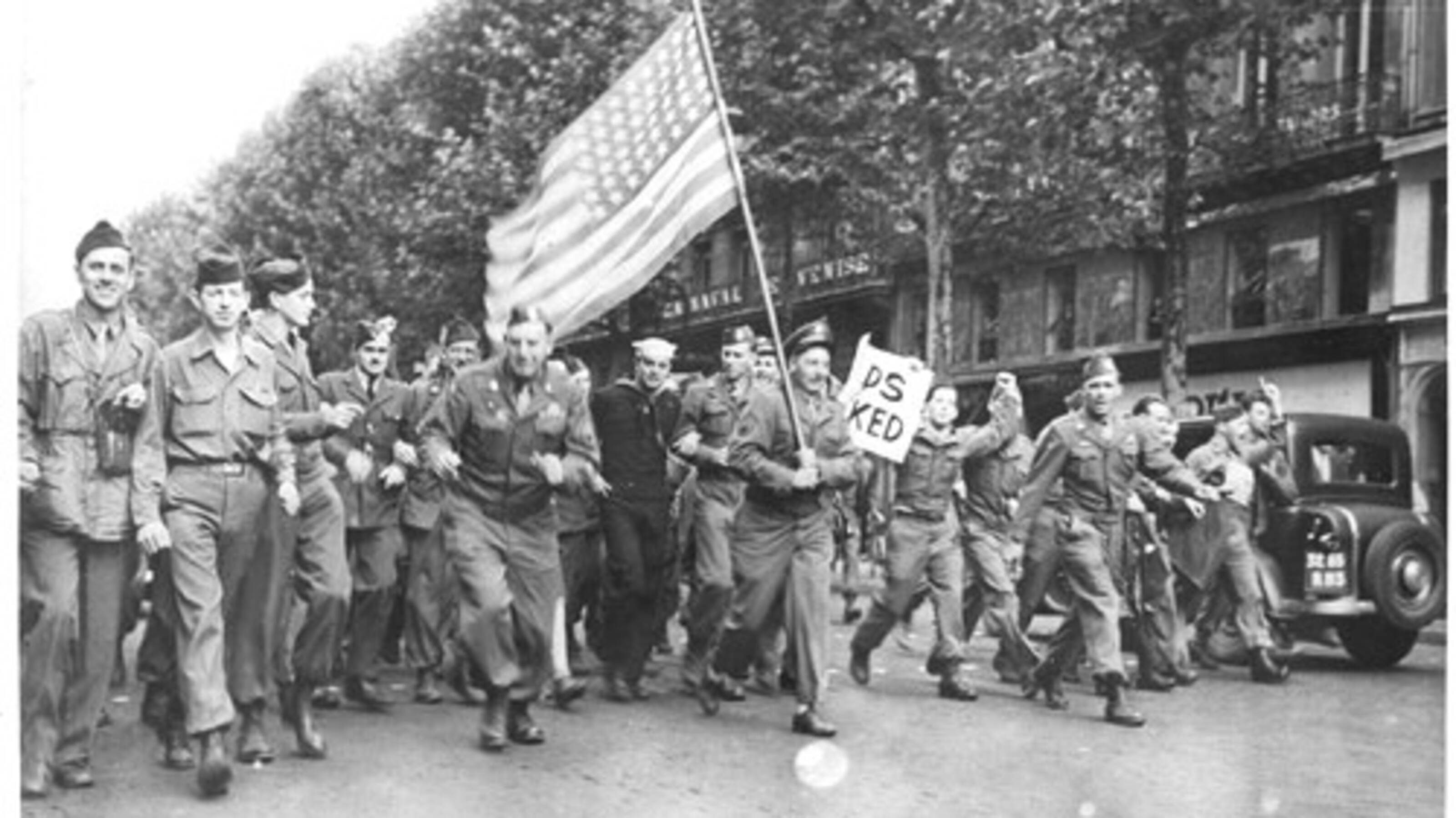 het bevrijdingsjaar | Eindelijk vrede: Japan capituleert | NOS