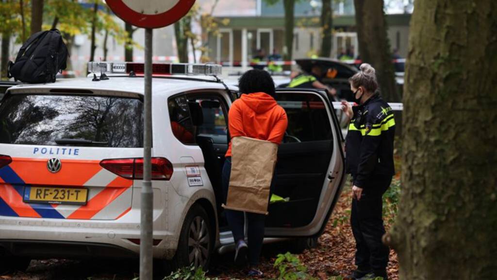 Jongen gewond bij steekincident op school in Wapenveld, acht arrestaties