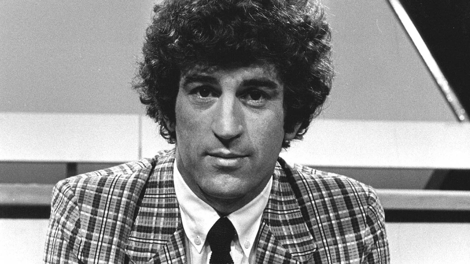 Oudvoetballer en presentator Frank Kramer (73) overleden NOS