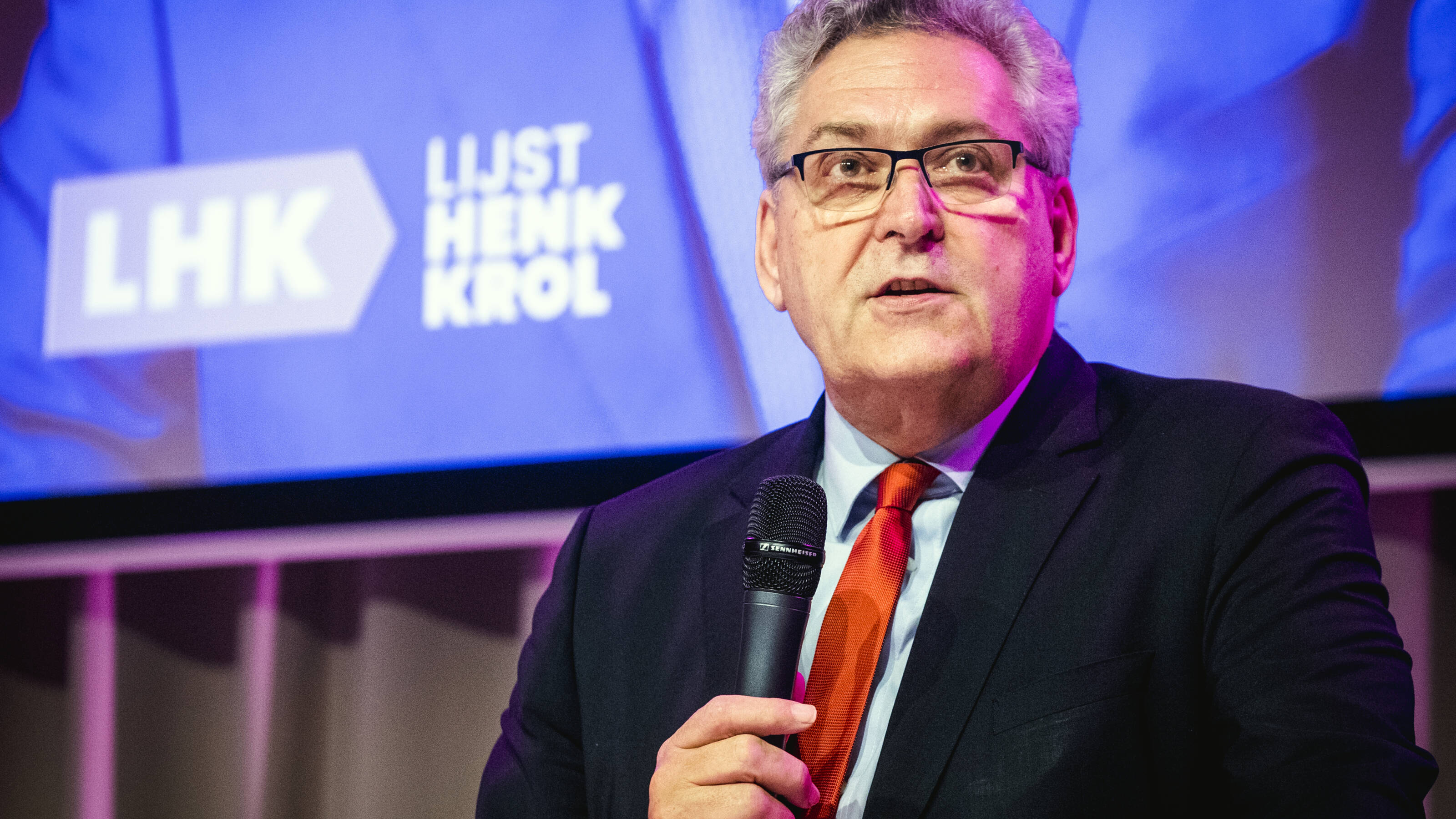 Henk Krol niet herkozen, maar wil