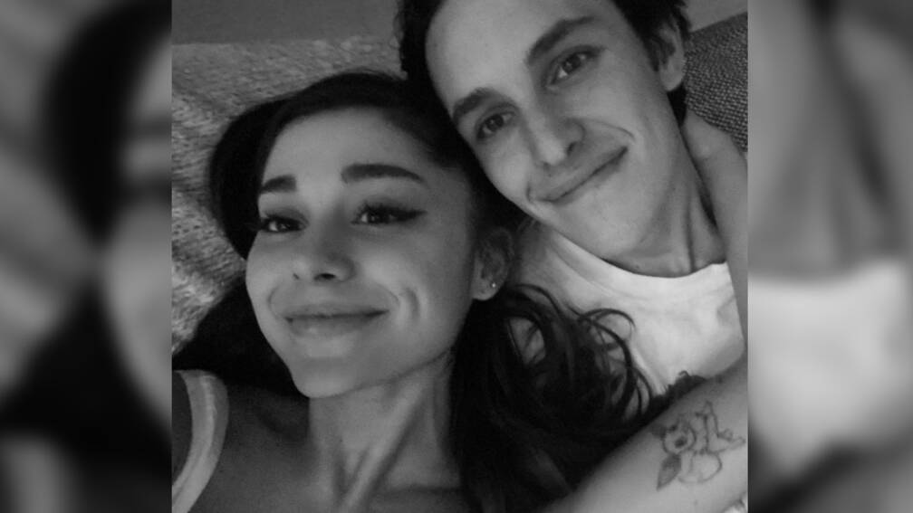 Ariana Grande Gaat Trouwen Nos Jeugdjournaal Ariana Grande Gaat Trouwen Nos Jeugdjournaal