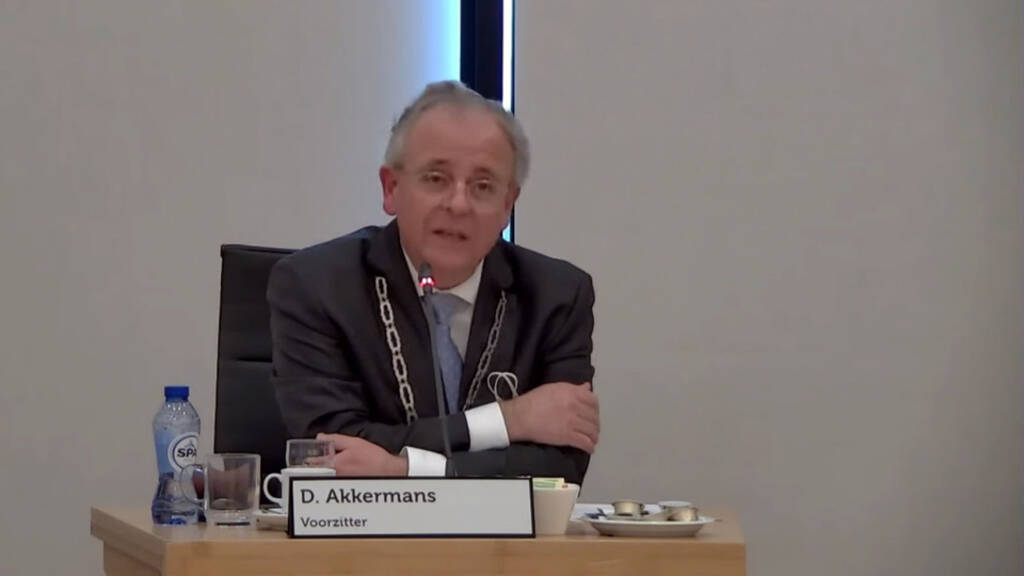 CDA burgemeester Eijsden Margraten Stapt Op Wegens Integriteitsschandaal CDA burgemeester Eijsden Margraten Stapt Op Wegens Integriteitsschandaal
