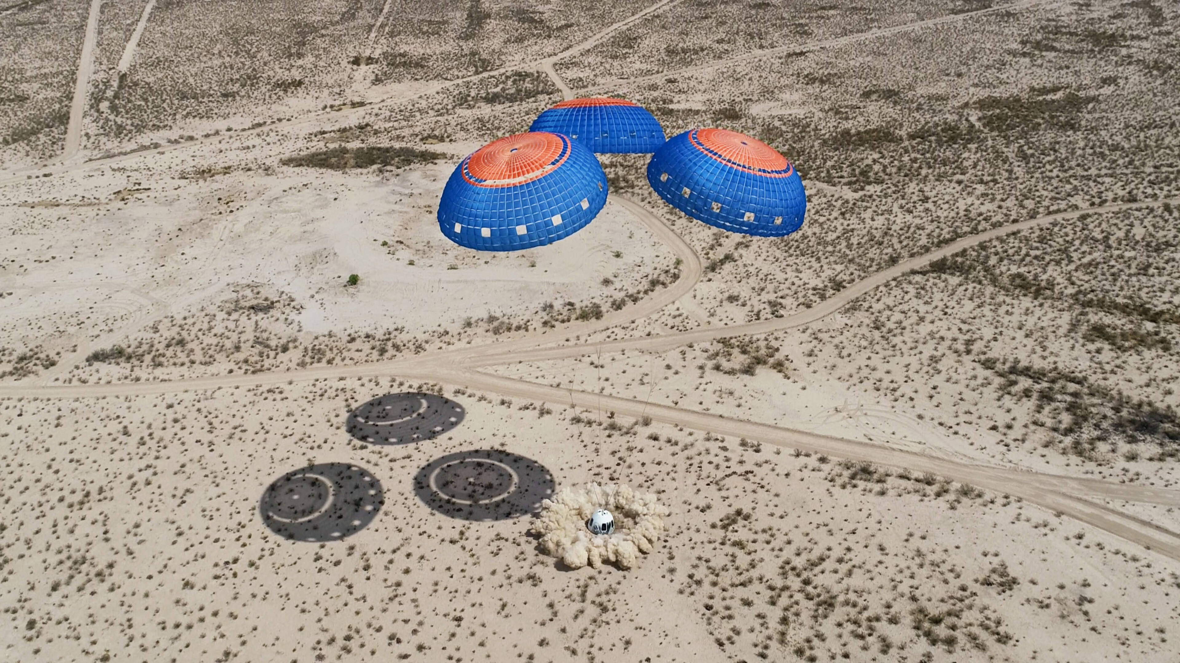 Ruimtevaartbedrijf Blue Origin wil in juli toeristen de ruimte in