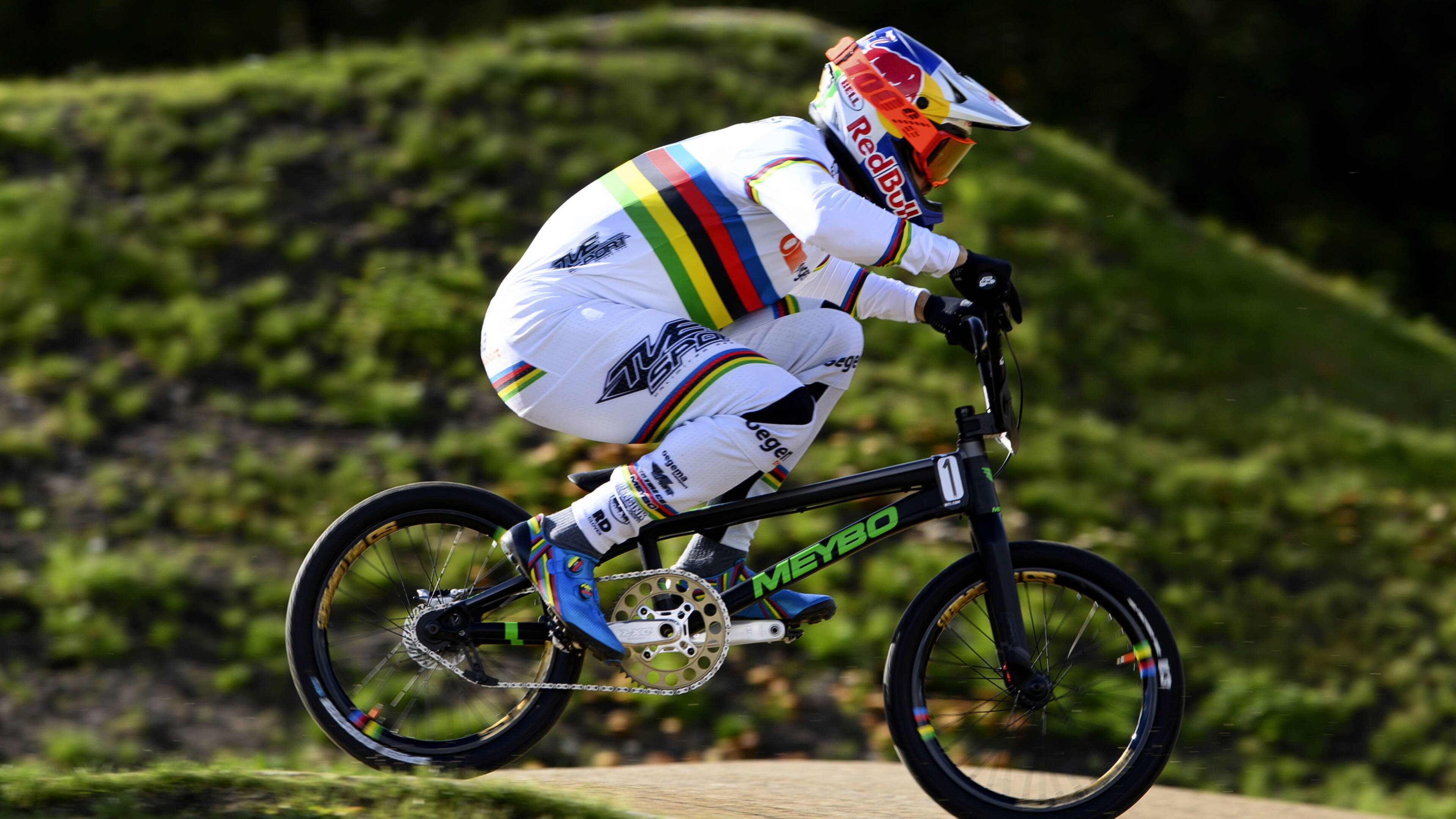 Nederland verzekerd van zes olympische BMXplaatsen, maar wie gaan er