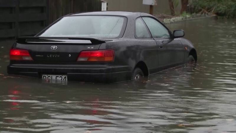 Nieuw-Zeelanders vluchten voor overstromingen