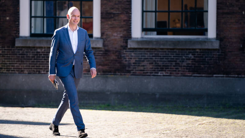 Segers: herstelbeleid en coalitievorming niet door elkaar laten lopen