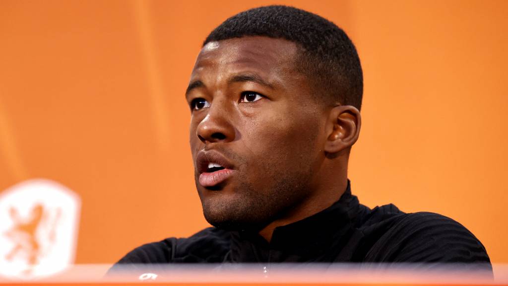 Wijnaldum vraagt om steun UEFA bij racisme: 'Verantwoordelijkheid niet bij spelers leggen'