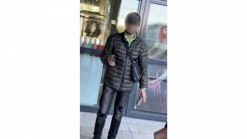Alex (24) was linked by 'joke' to the shooting of Peter R ...