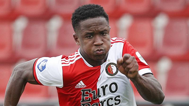 Sinisterra weer belangrijk voor Feyenoord bij overwinning ...