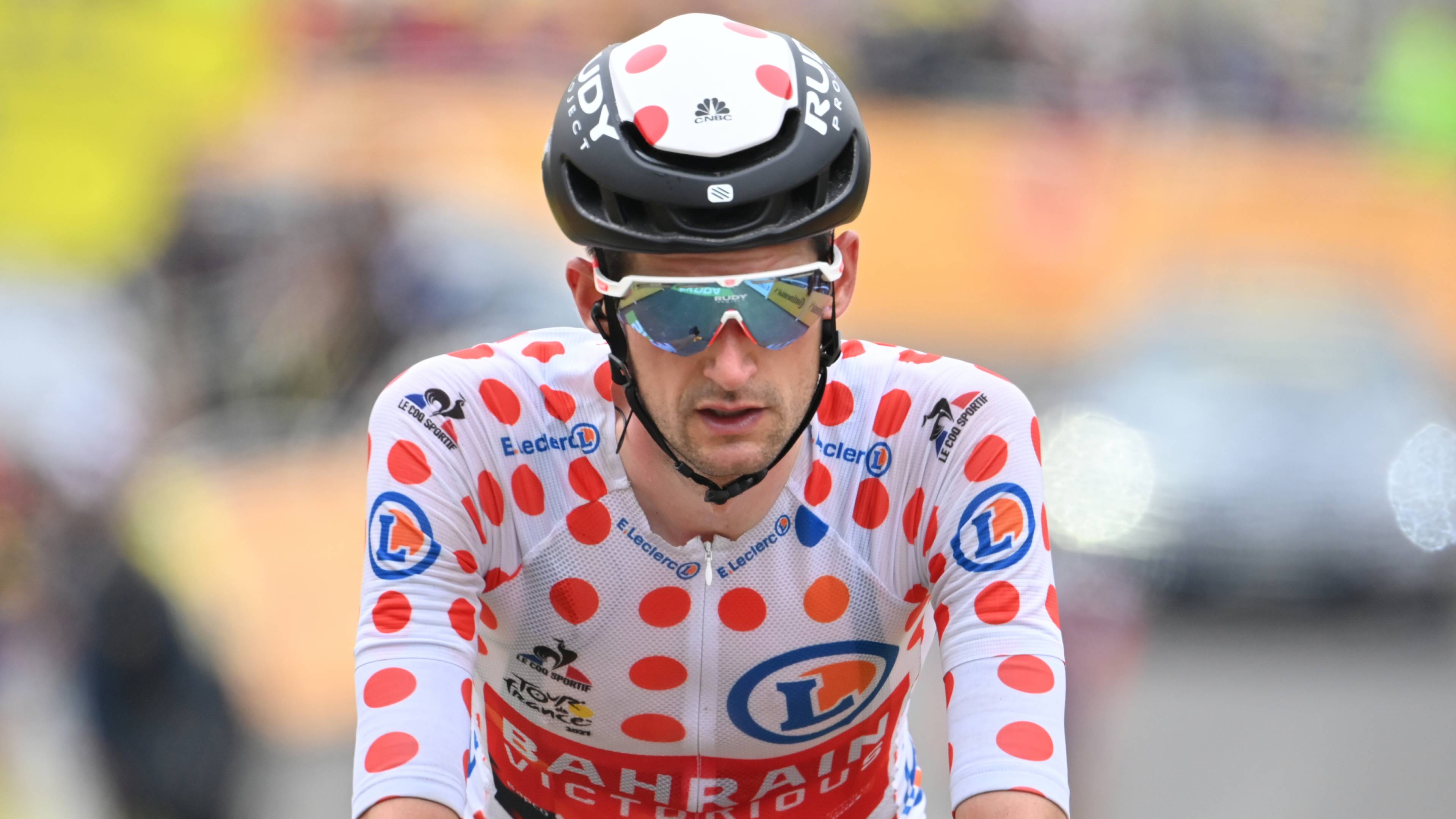 Indrukwekkende Pogacar wint ook laatste bergrit en rijdt Indrukwekkende Pogacar wint ook laatste bergrit en rijdt