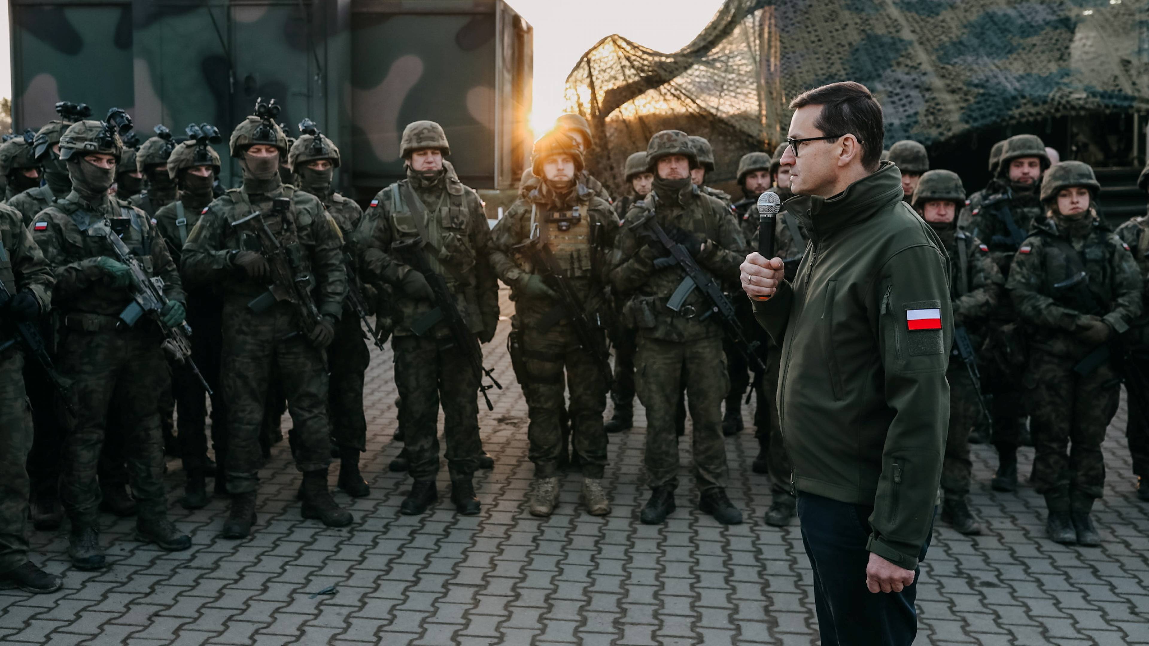 Rusland oefent bij Wit-Russisch-Poolse grens, twee parachutisten dood