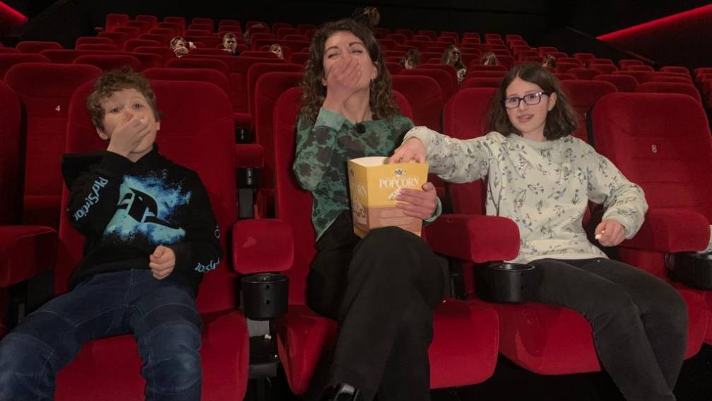 Theaters Open Christmas 2022 Spring Break Without Corona Rules: Cinemas Open Again - Paudal