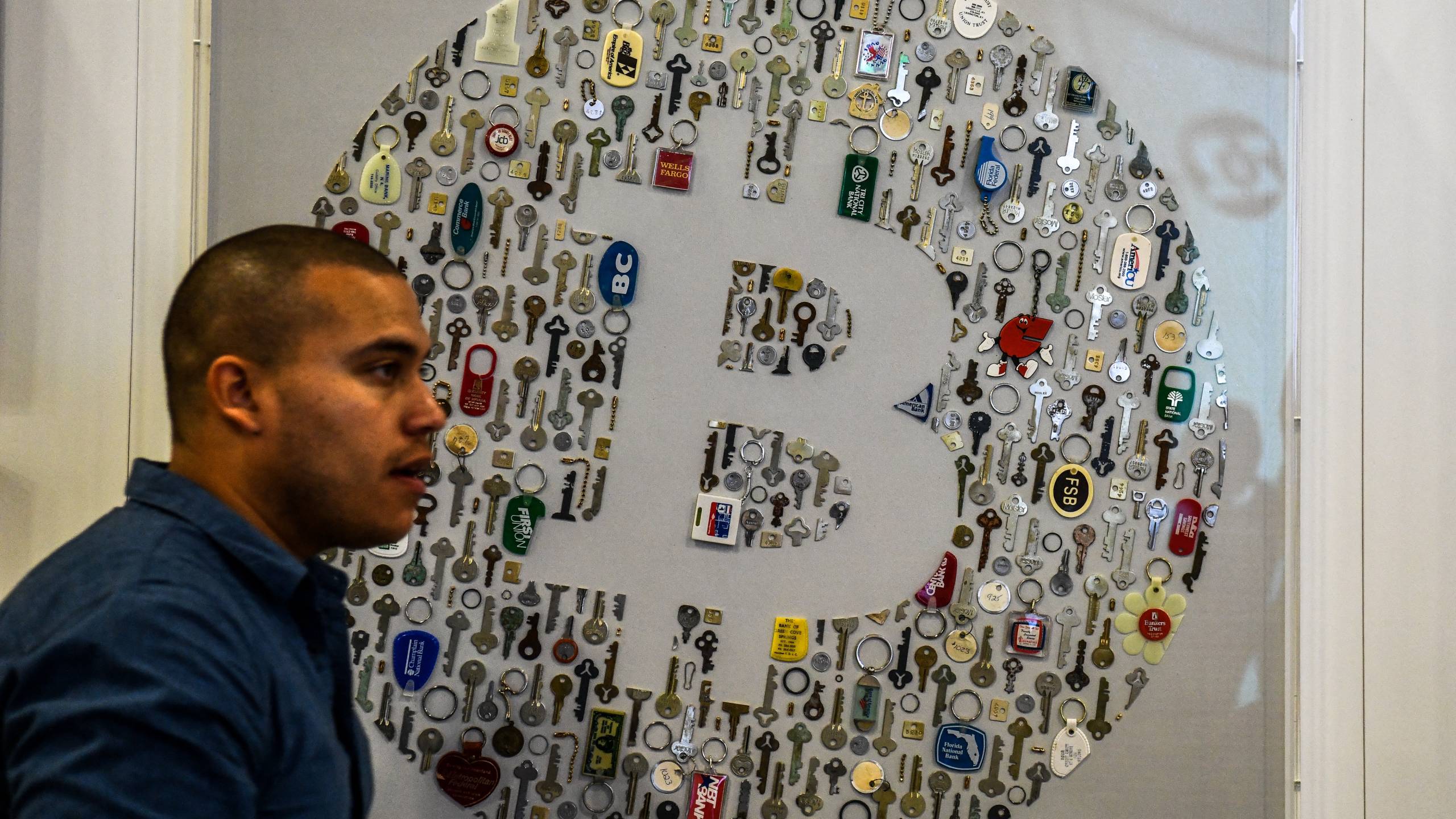 Bitcoin hard onderuit na bevriezen tegoeden cryptobank