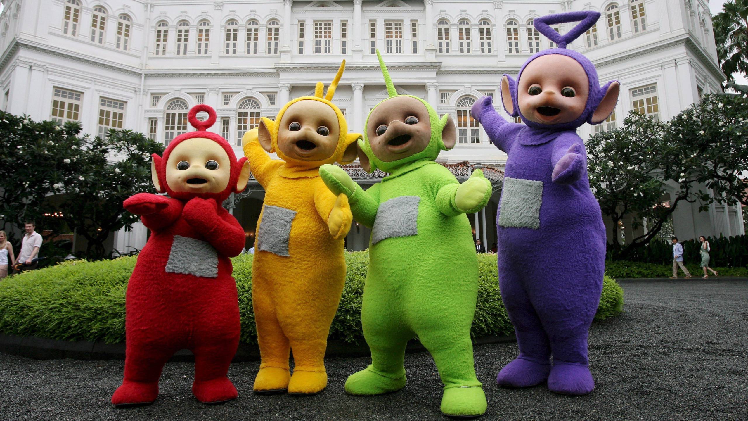 Peluche Teletubbies Originali 37 Cm – Set 4 Personaggi: Po, Tinky-Winky, Laa-Laa, Dipsy – Licenza Ufficiale
