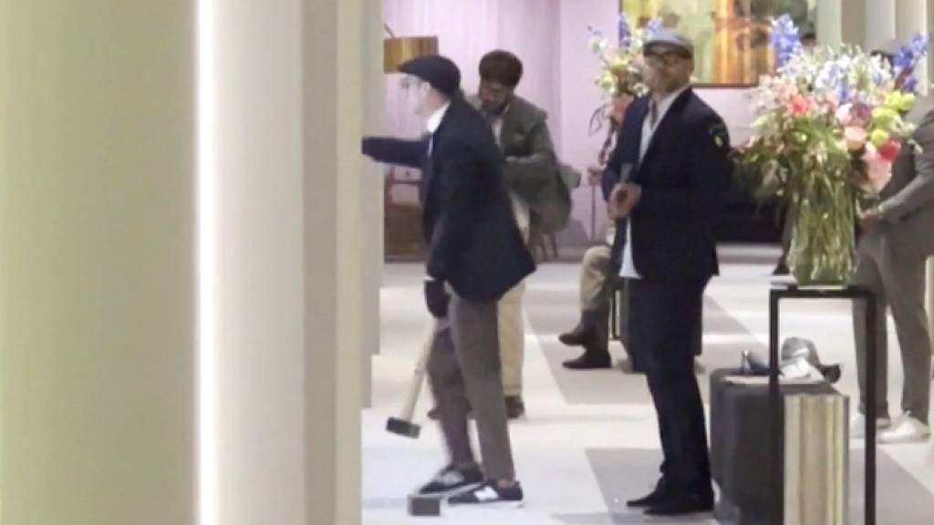 Nieuwswekker Groot afscheid na ongeluk Oud Gastel + Charles wordt