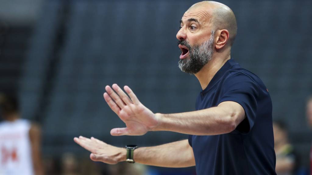 Basketbalbondscoach Buscaglia weg na teleurstellend EK