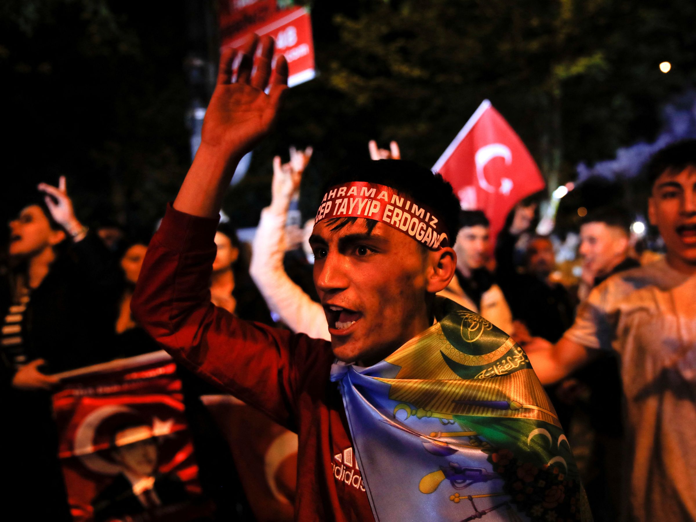 Haqiqiy kokrak va chiqadigan nipellar bilan porno Ayollar gazablangan orgazm videosi