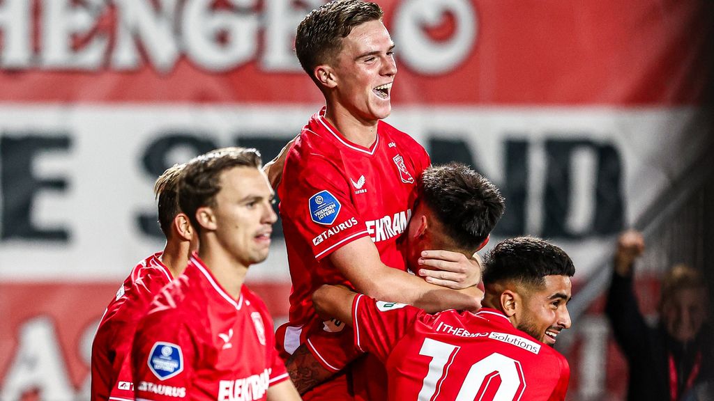 Zeges voor Twente en AZ in voorronde Conference League •