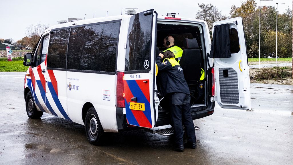 Mobiele eenheid maakt einde aan illegaal feest in Waspik