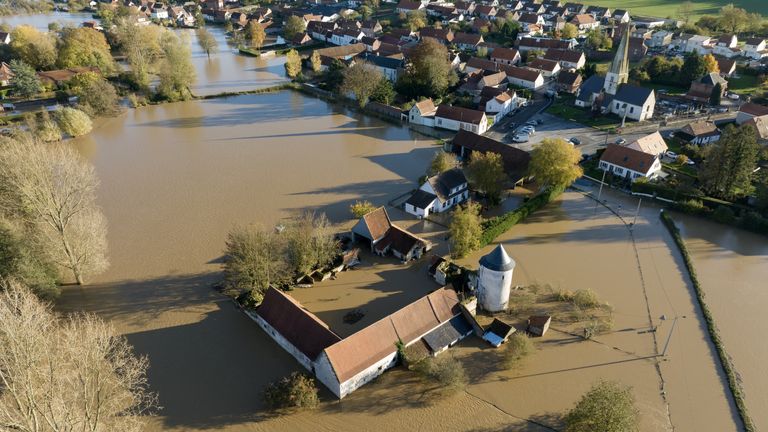 Zeker drie doden en vier vermisten door noodweer in Zuid-Frankrijk