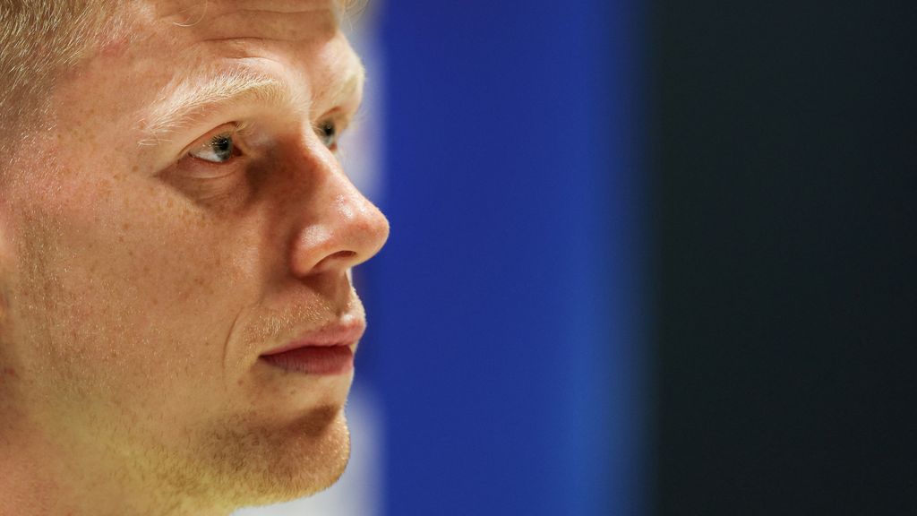 Schoutens liefde voor het middenveld is groot: 'Maar af en toe