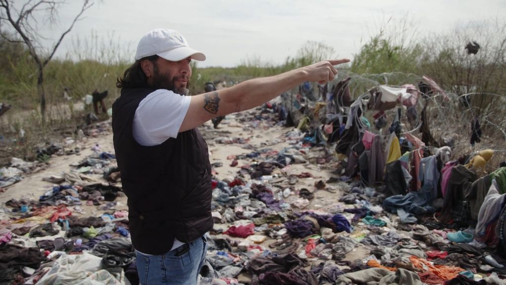 The Biden administration may not remove razor wire on the Texas border