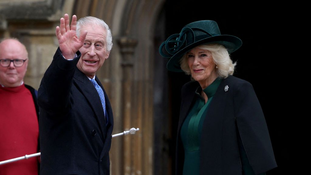 Koning Charles weer in openbaar bij paasviering