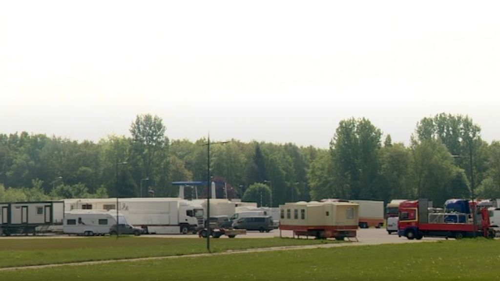 エメロールドの遊園地運営者が破壊行為や侮辱で攻撃される