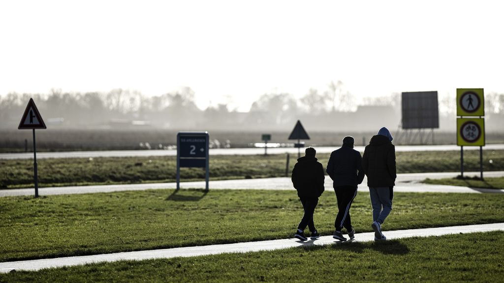 Plan of noodkreet? Dorp wil camera's bij ieder huis tegen overlast veiligelanders