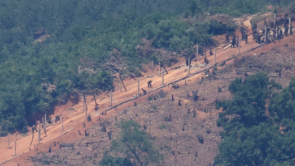 北朝鮮兵士が再び一時的に国境を越え、韓国が警告射撃