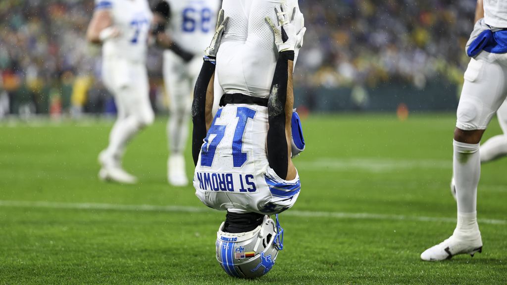Wereld op zijn kop in NFL in aanloop naar play-offs: Lions maken indruk