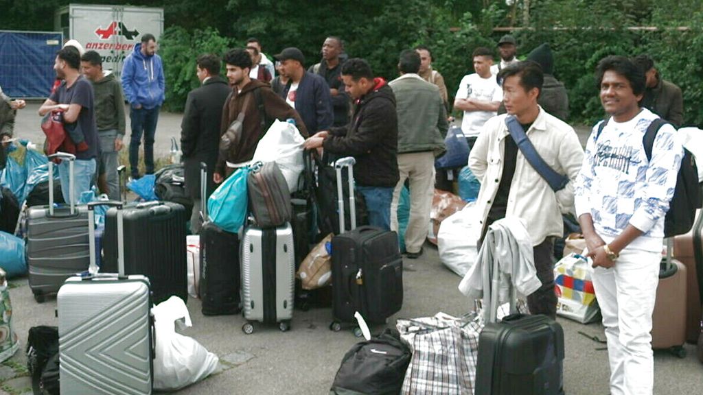 Duitsland strenger voor migranten, maar blijvers krijgen warm onthaal