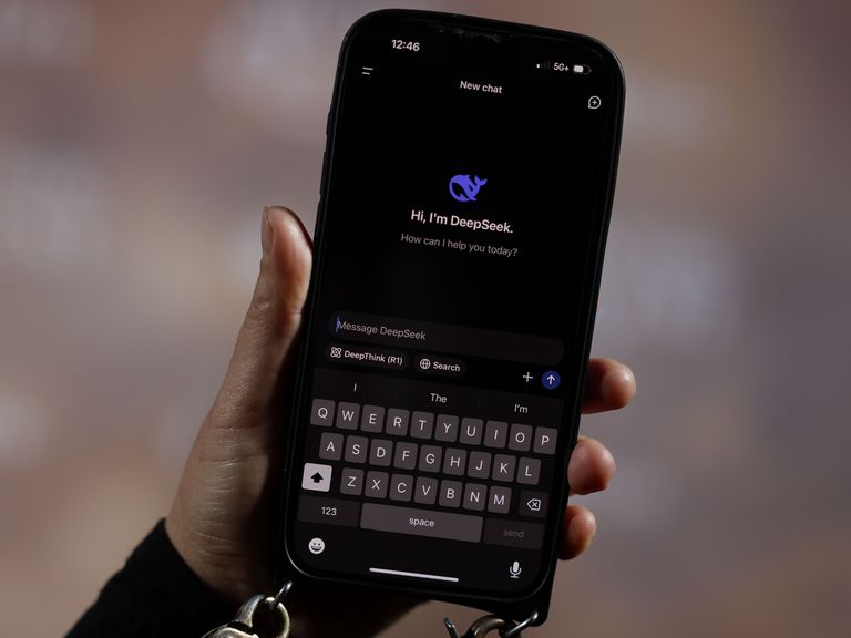 Kabinet verbiedt ambtenaren Chinese AI-chatbot DeepSeek te gebruiken
