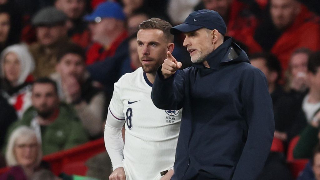 Tuchel gives Henderson instructions