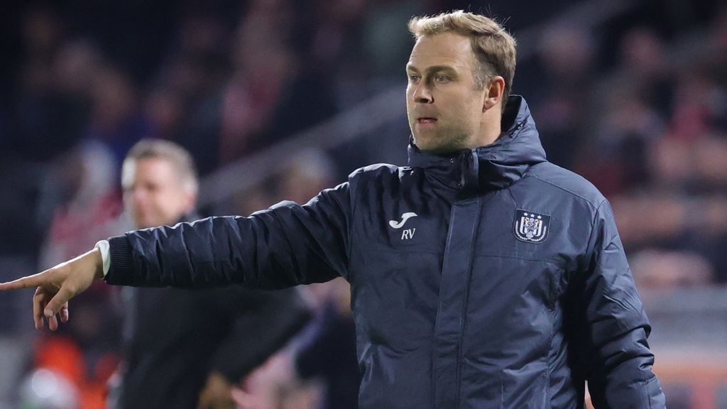 Robin Veldman during his time at Anderlecht