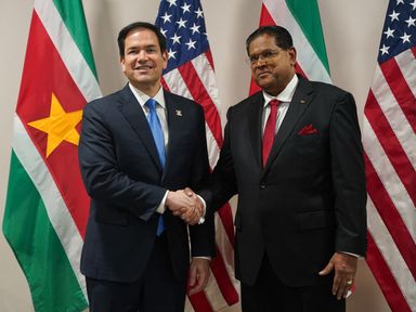 Minister rubio and Surinamese president Santokhi at thier‍ meeting in Paramaribo