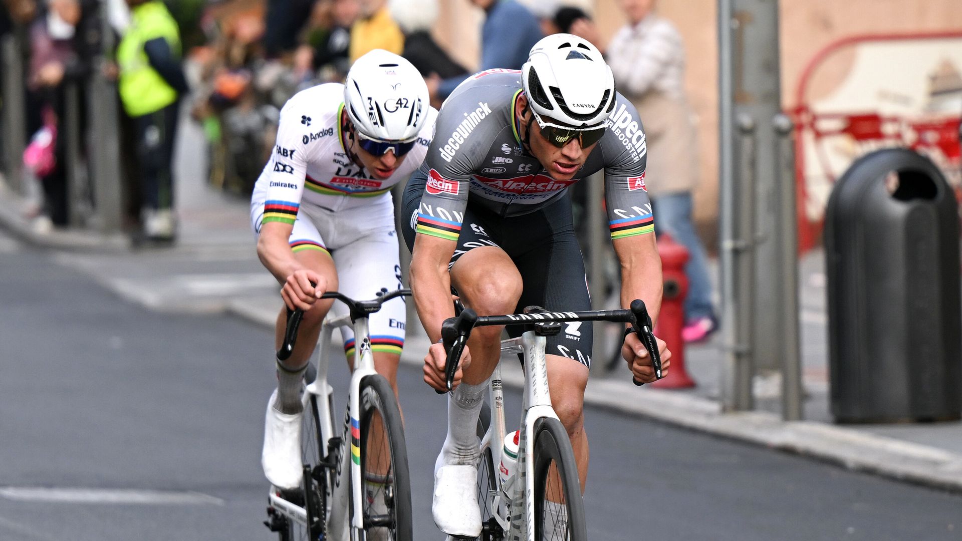 Mathieu van der Poel and Tadej Pogacar in Milan-San Remo