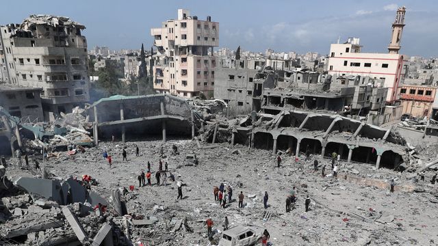 School building in Gaza City attacked by the Israeli army
