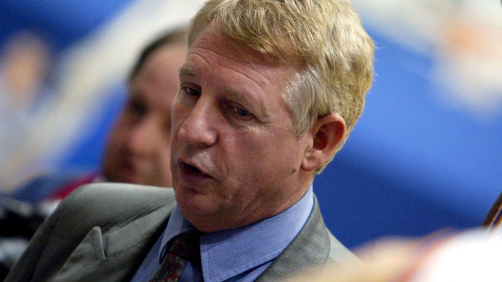 Voormalig basketbalcoach Van Gent (78), ook bekend van Winter Vol