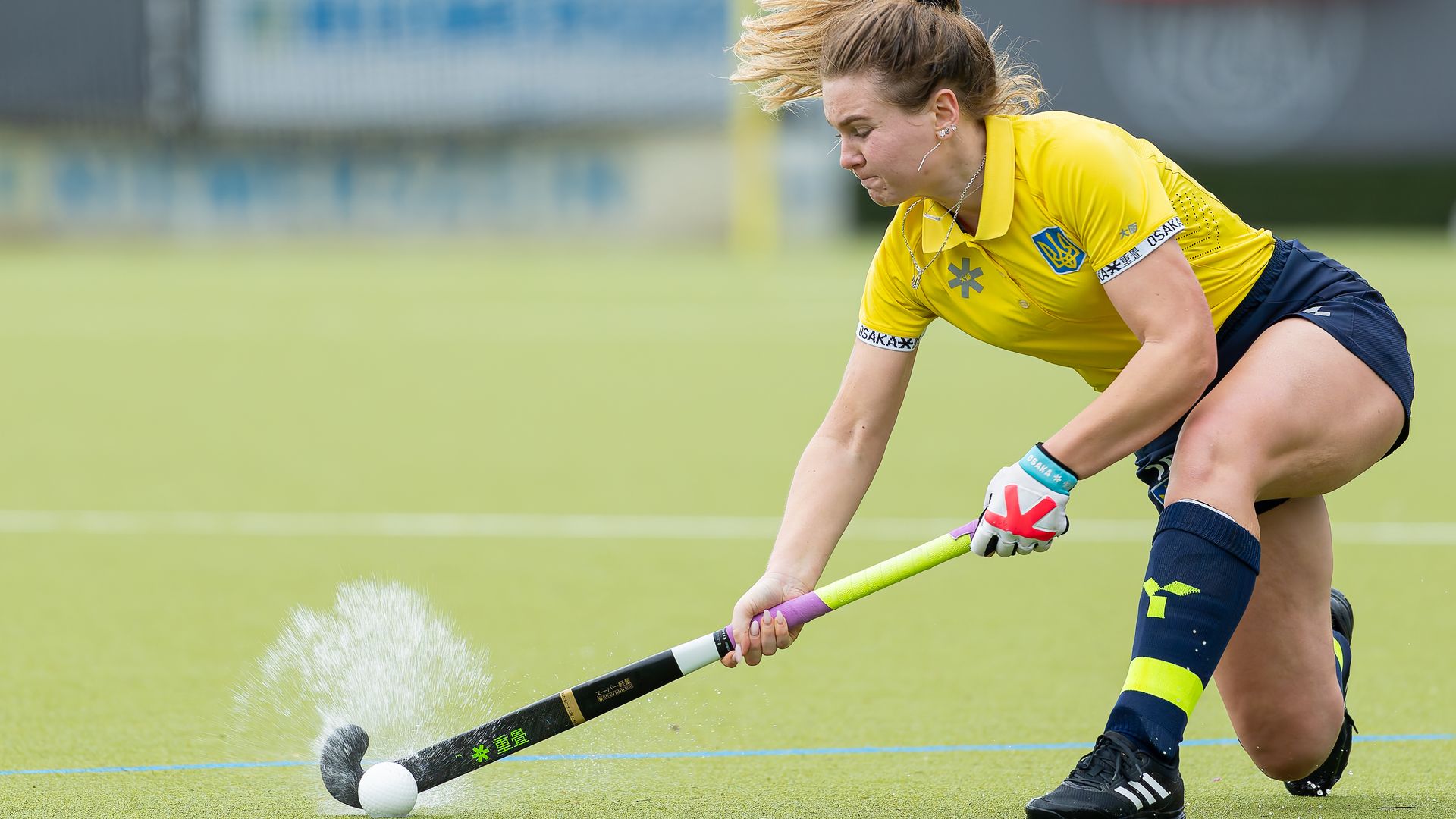 Valeriia zaitseva in EuroHockey action