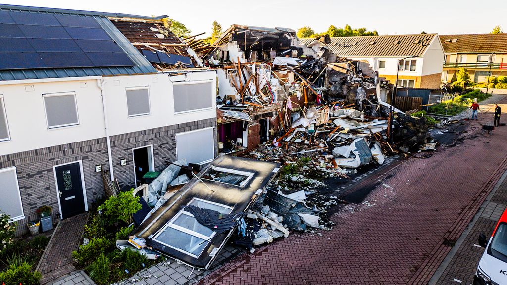 Huizenblok in Didam verwoest na grote brand, 24 bewoners geëvacueerd
