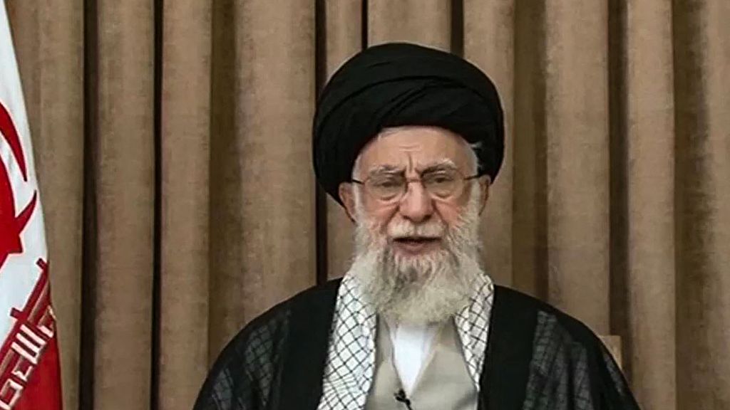 私たちはカメイを殺したかったのですが、それはうまくいきませんでした