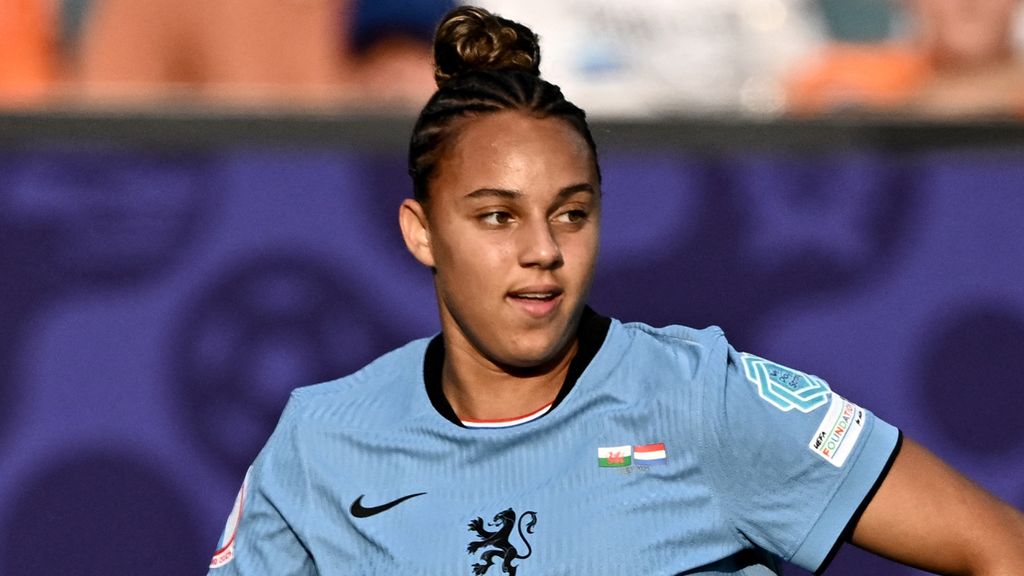 Grant in plaats van Van de Donk bij Nederland • Om 18.00 uur cruciaal duel met Engeland