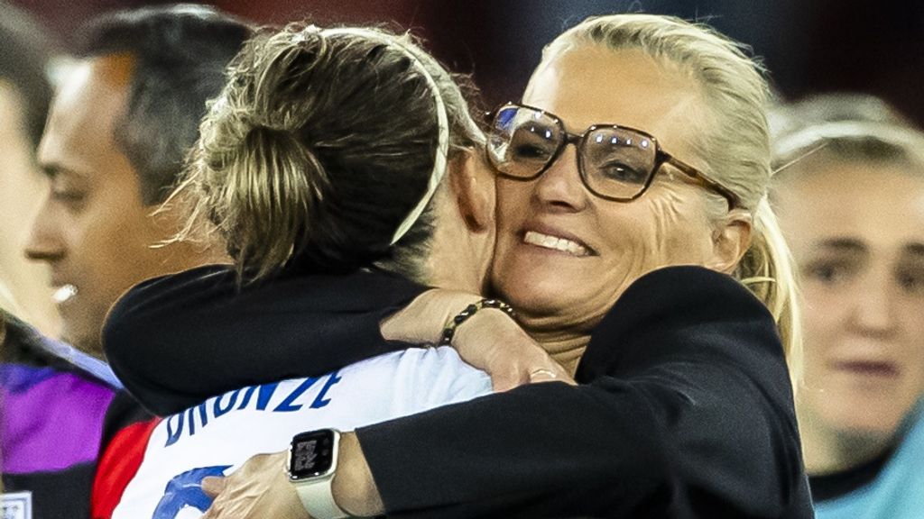 Wiegman zag Engeland winnen in 'knotsgekke' penaltyreeks: 'Nog nooit meegemaakt'