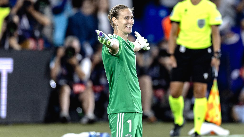 Keepster Berger overwon twee keer kanker en is nu de held van Duitsland