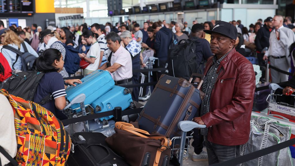 Chaos op Britse luchthavens door storing